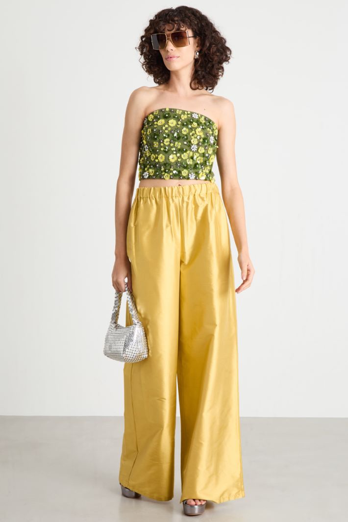 Embroidered top Intrend