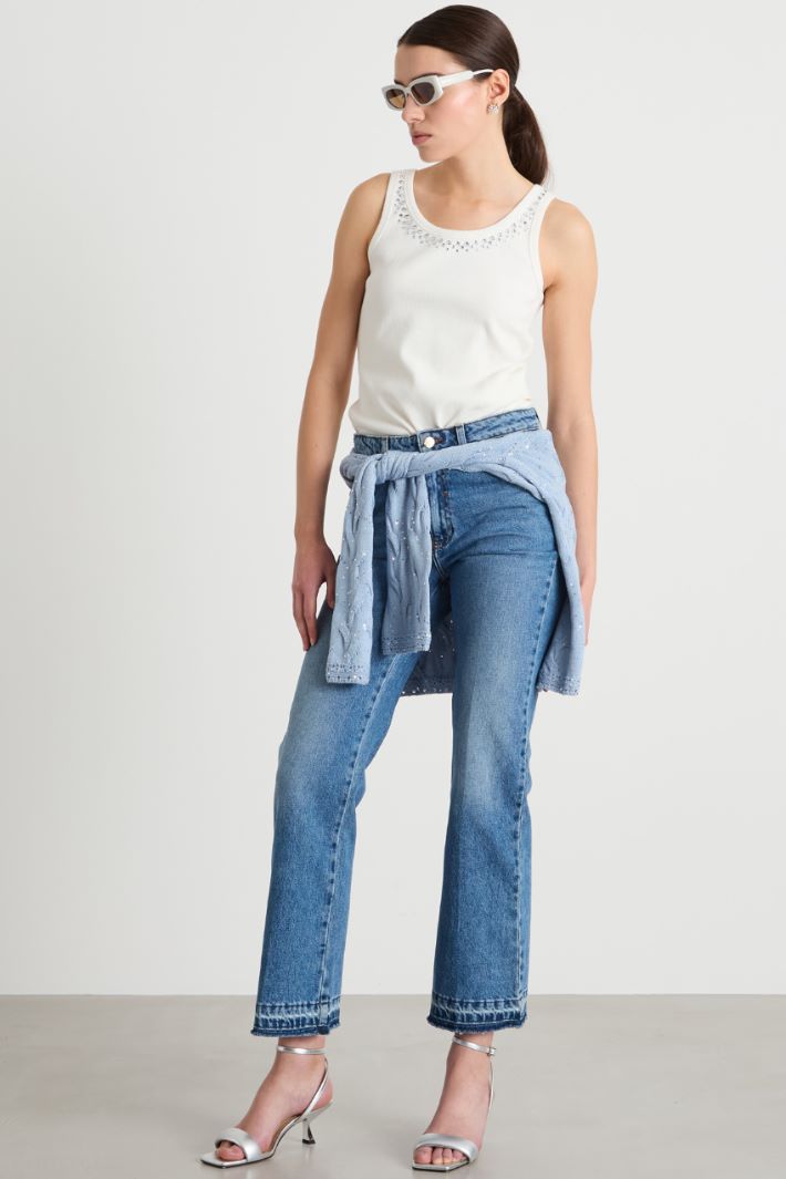 Frayed-hem flared jeans Intrend