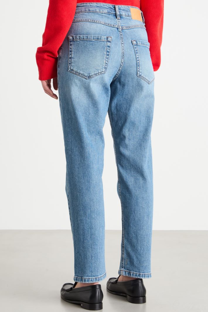 Jeans con cintura Intrend - 4