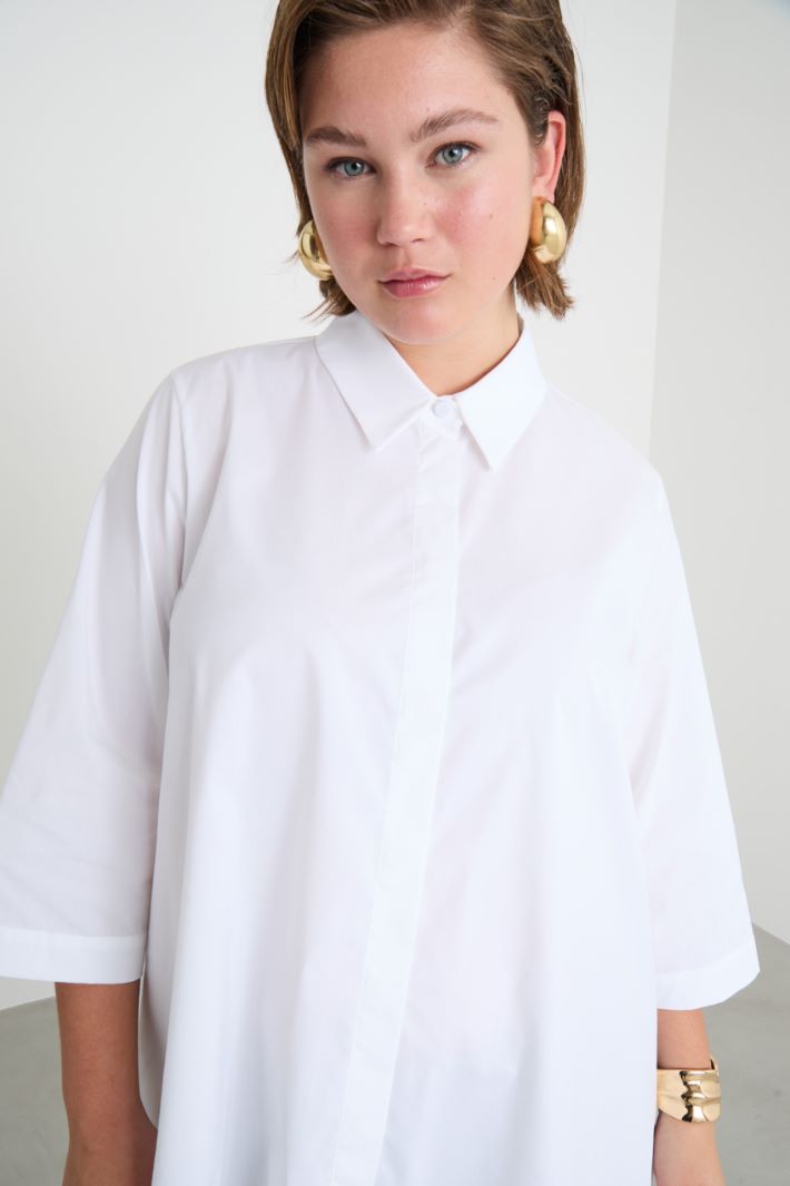 Flounce-back poplin blouse Intrend - 3