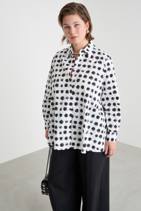 Box-pleat back blouse Intrend