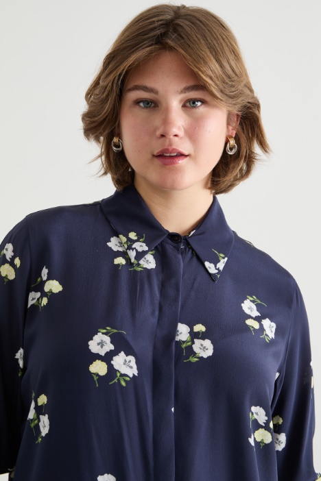 Blusa in crepe de chine stampato