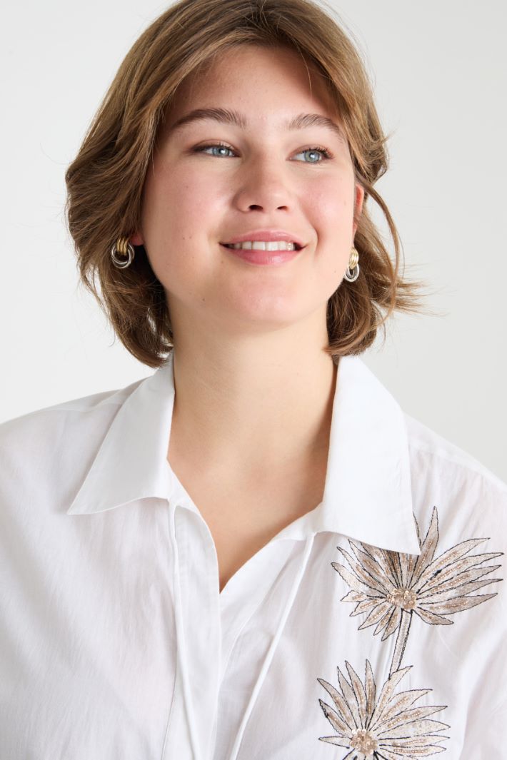Embroidered voile blouse Intrend - 3