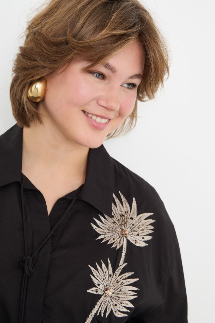 Embroidered voile blouse Intrend - 3