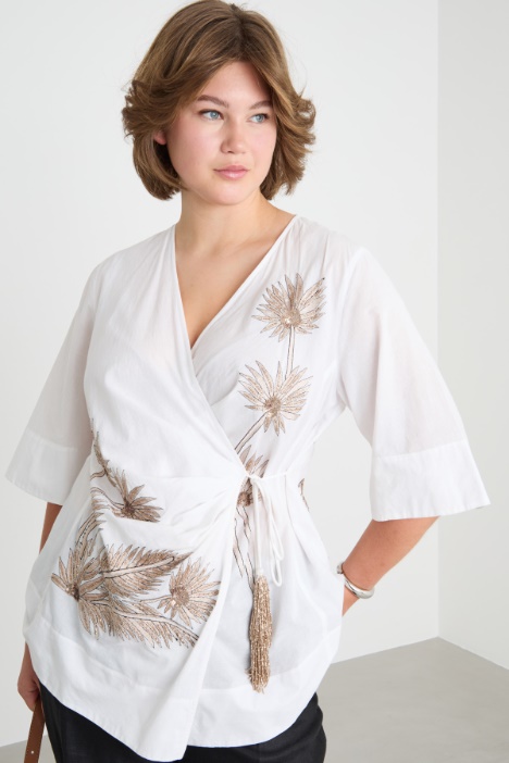 Embroidered voile blouse Intrend