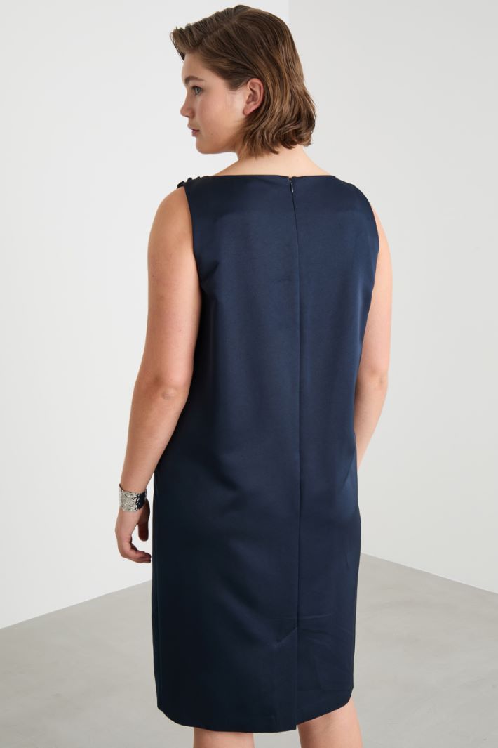 Embroidered duchesse dress Intrend - 4