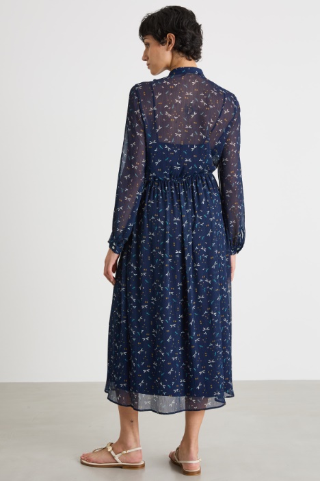 Vestido camisero con volantes