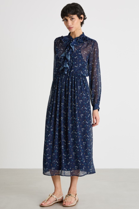 Vestido camisero con volantes