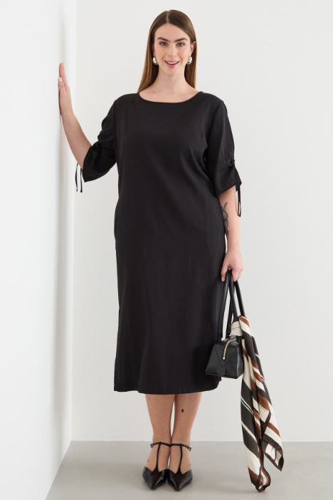 Vestido con cordón ajustable