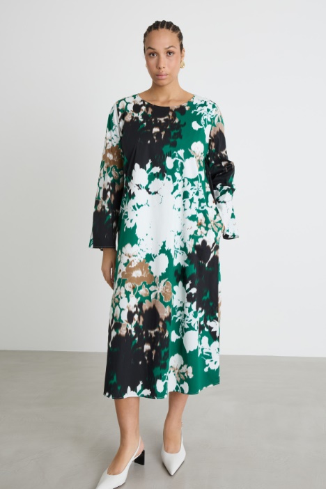 Abito in popeline con maniche svasate