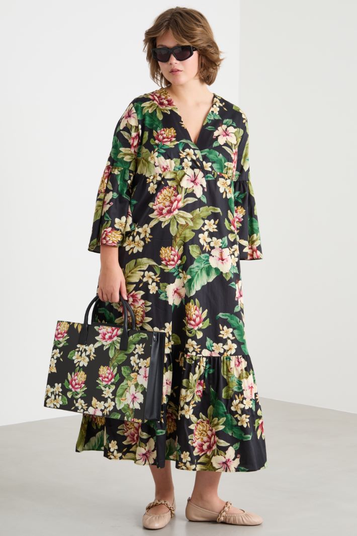 Printed satin dress with flounced sleeves Intrend