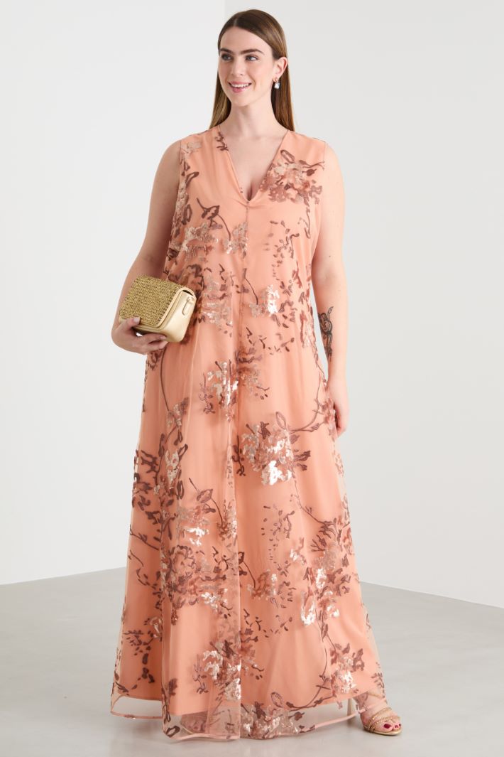 Embroidered tulle maxi dress Intrend