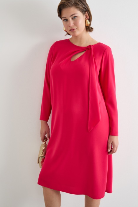 Abito in cady con cut-out