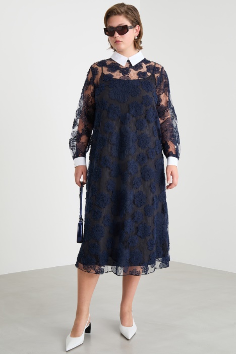 Embroidered lace dress Intrend