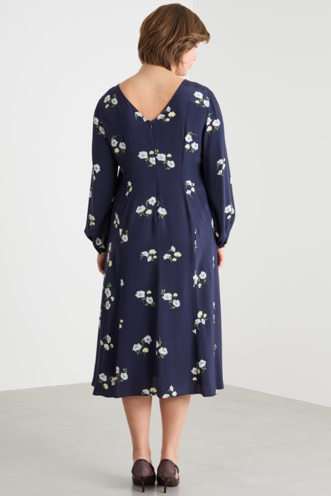 Abito midi con scollo a V sul retro