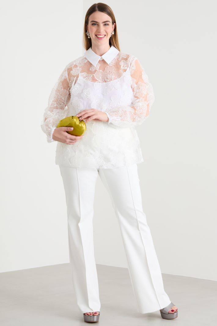 Blusa in pizzo ricamato Intrend