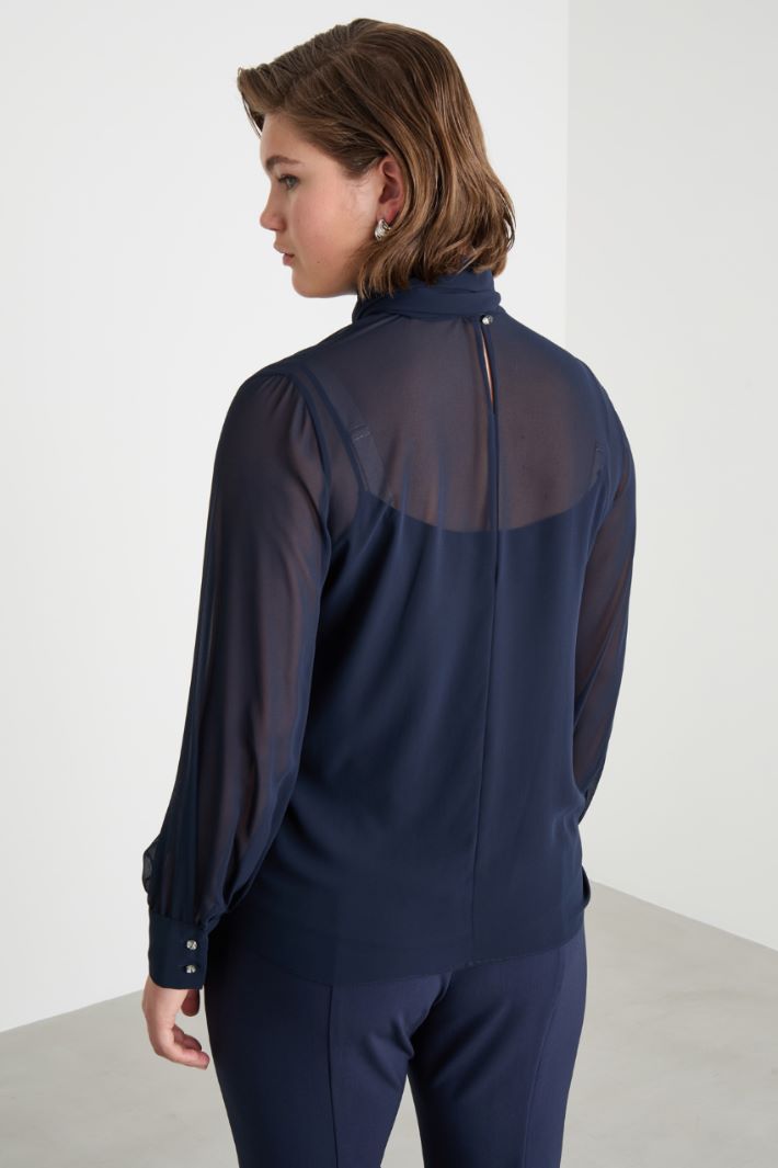 Blusa con collo a foulard Intrend - 4
