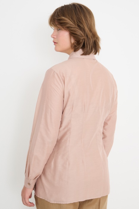 Blusa aderente in voile
