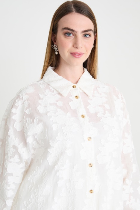 Blusa de fil coupé con motivo floral