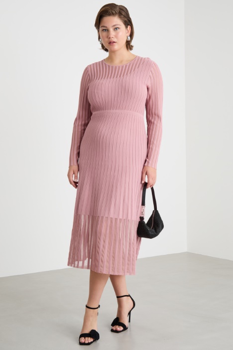 Abito in maglia a coste plissé Intrend