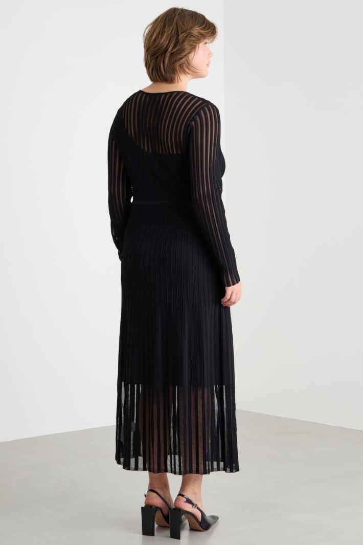 Plissé-effect rib-knit dress Intrend - 4