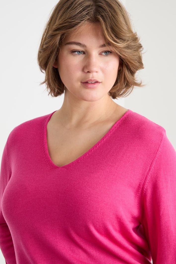 V-neck jumper Intrend - 3