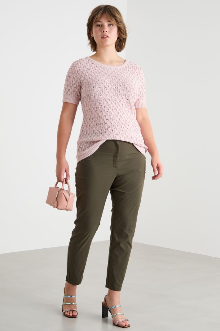 Rhinestone textured-knit top Intrend