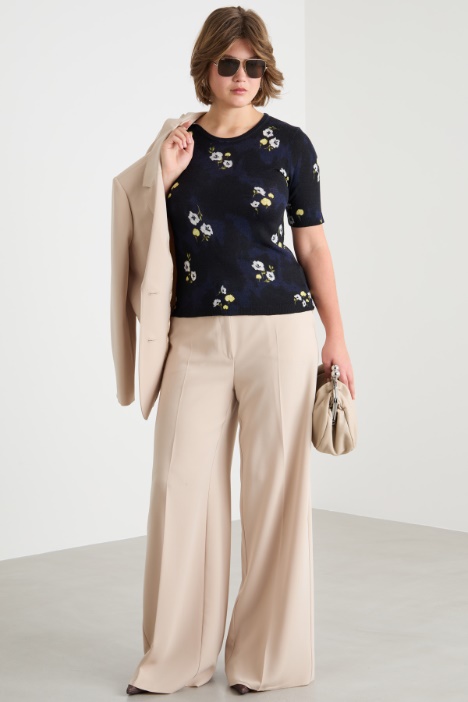 Short-sleeved knit Intrend