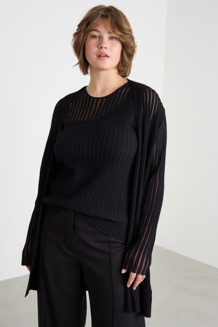 Plissé-Rib Knit Cardigan and Top Intrend - 2
