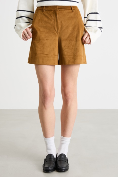 Shorts dal finish vellutato