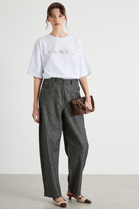 Rhinestone-Embellished Oversized T-shirt Intrend