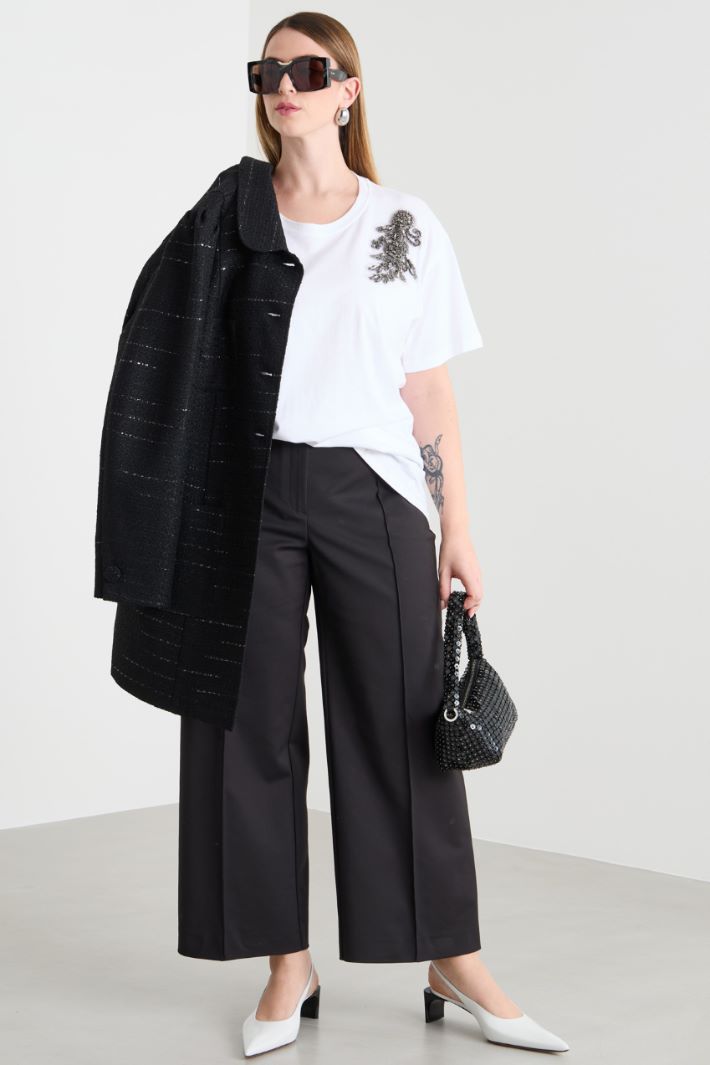 Oversized embroidered T-shirt Intrend