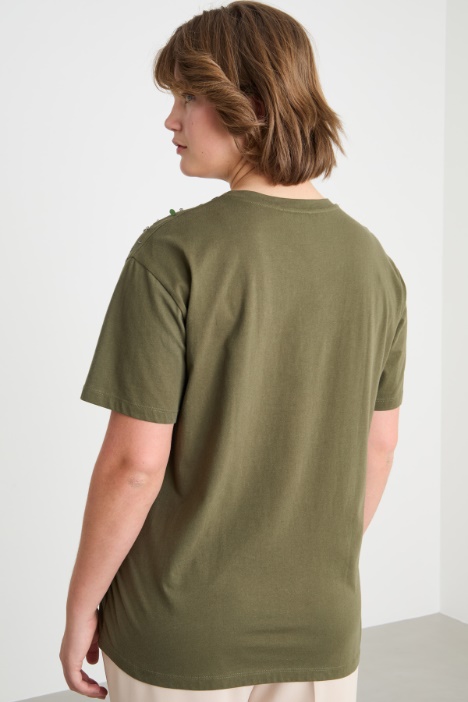 T-shirt oversize con ricamo