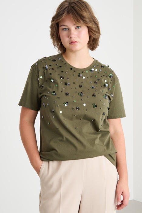 Oversized embroidered T-shirt Intrend