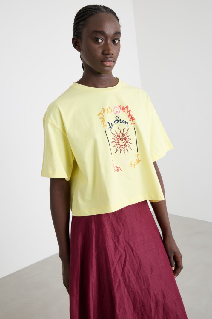 T-shirt cropped Intrend - 2