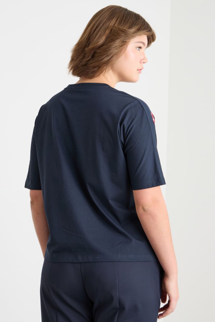 T-shirt in jersey con ricamo Intrend - 4