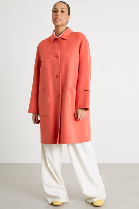 Cappotto in double con tasche applicate