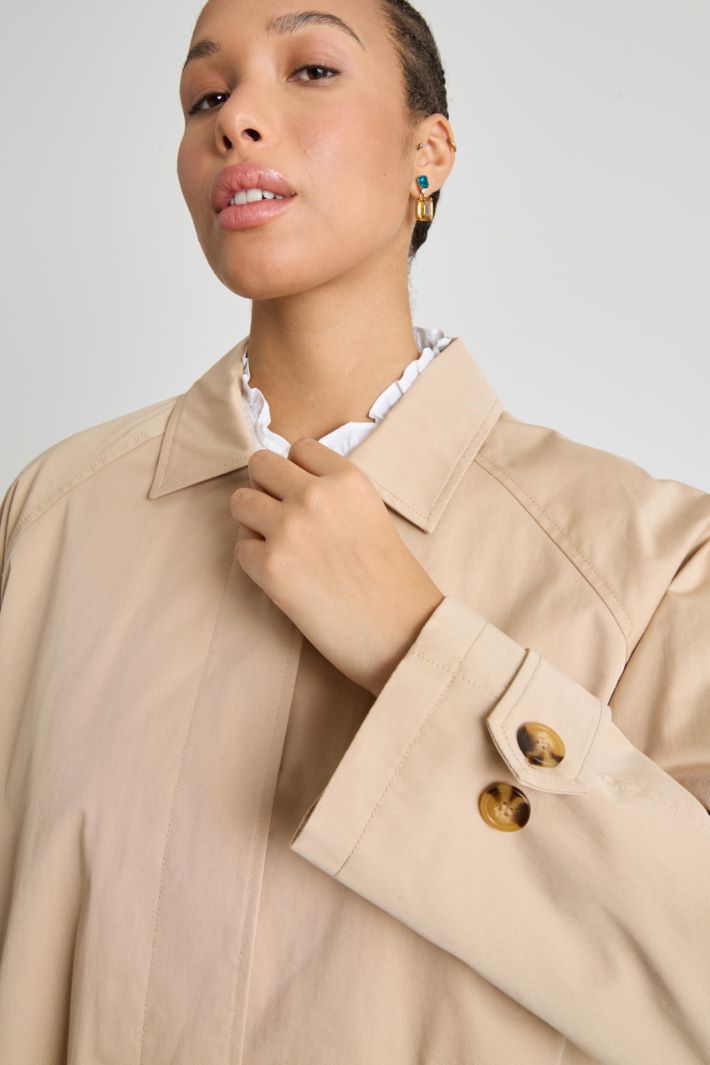 Short gabardine raincoat Intrend - 3