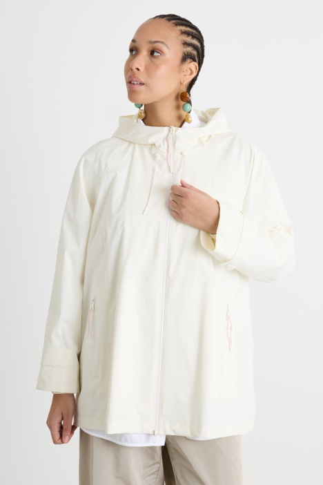 Giacca in tessuto tecnico impermeabile