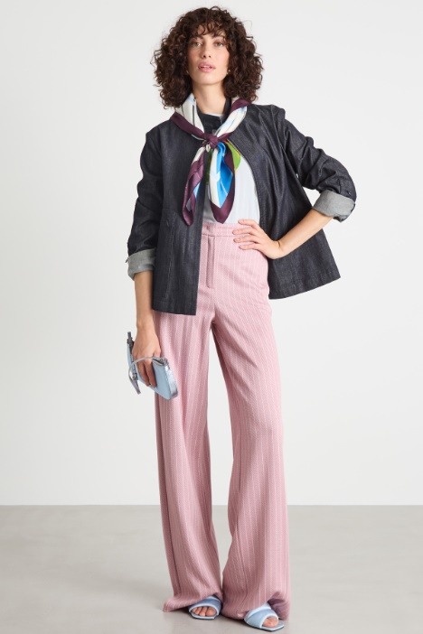 Cazadora con bolsillos asimétricos Intrend