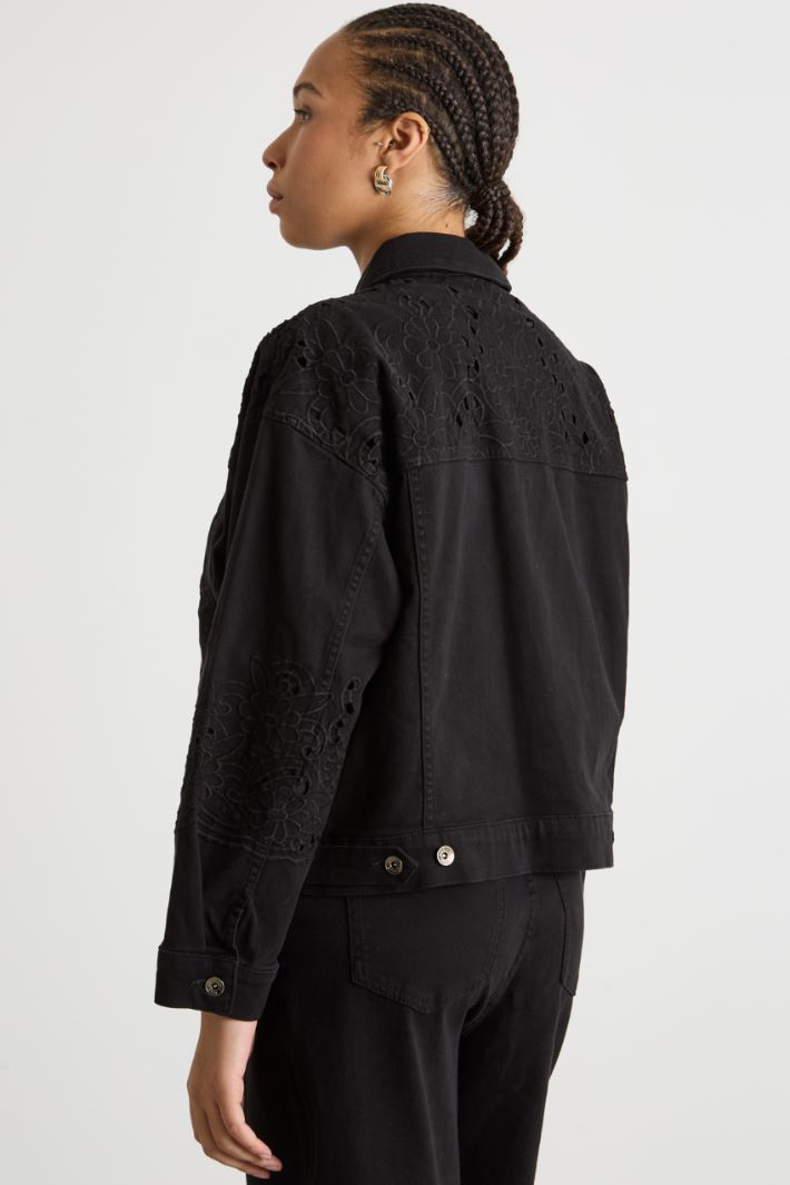 Boxy jacket with Broderie Anglaise Intrend - 4