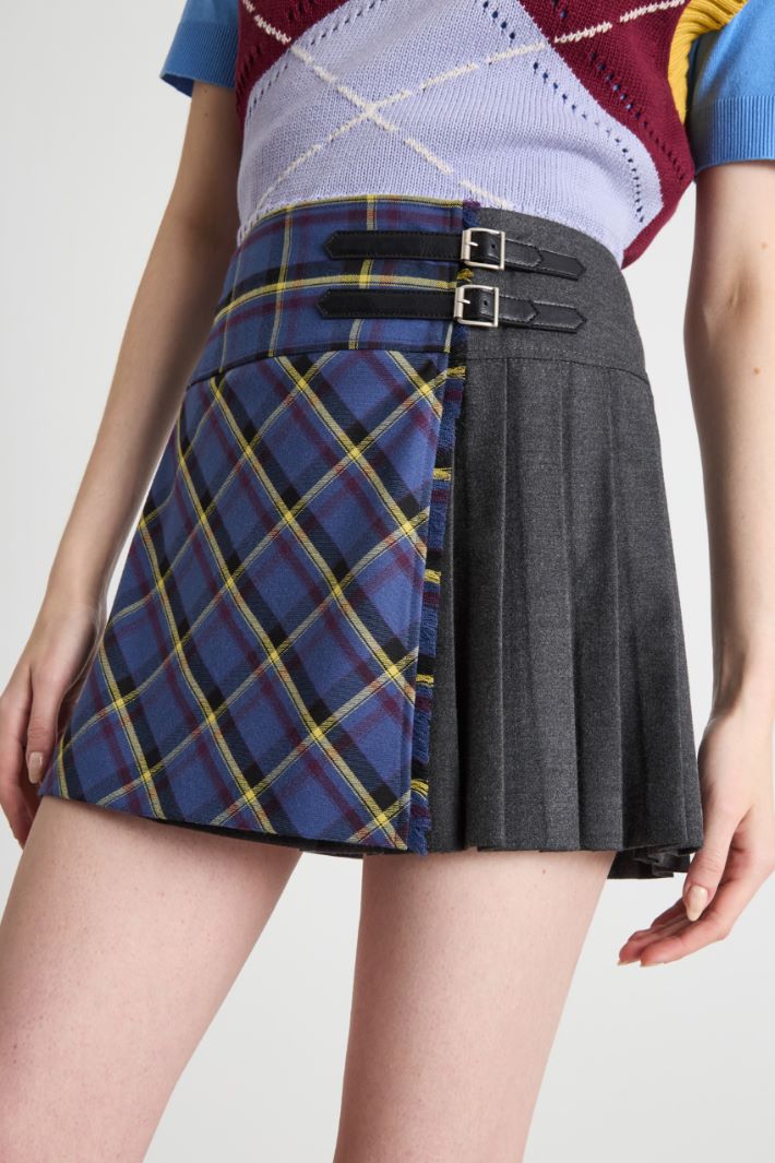 Minigonna a portafoglio Intrend - 3