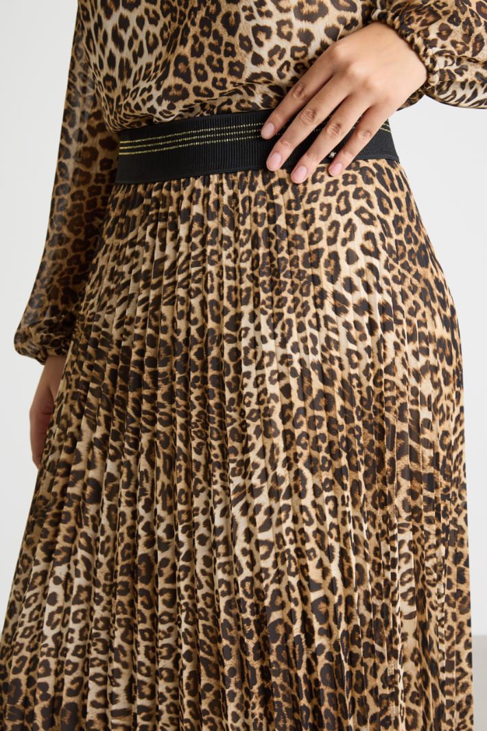 Pleated georgette maxi skirt Intrend - 3