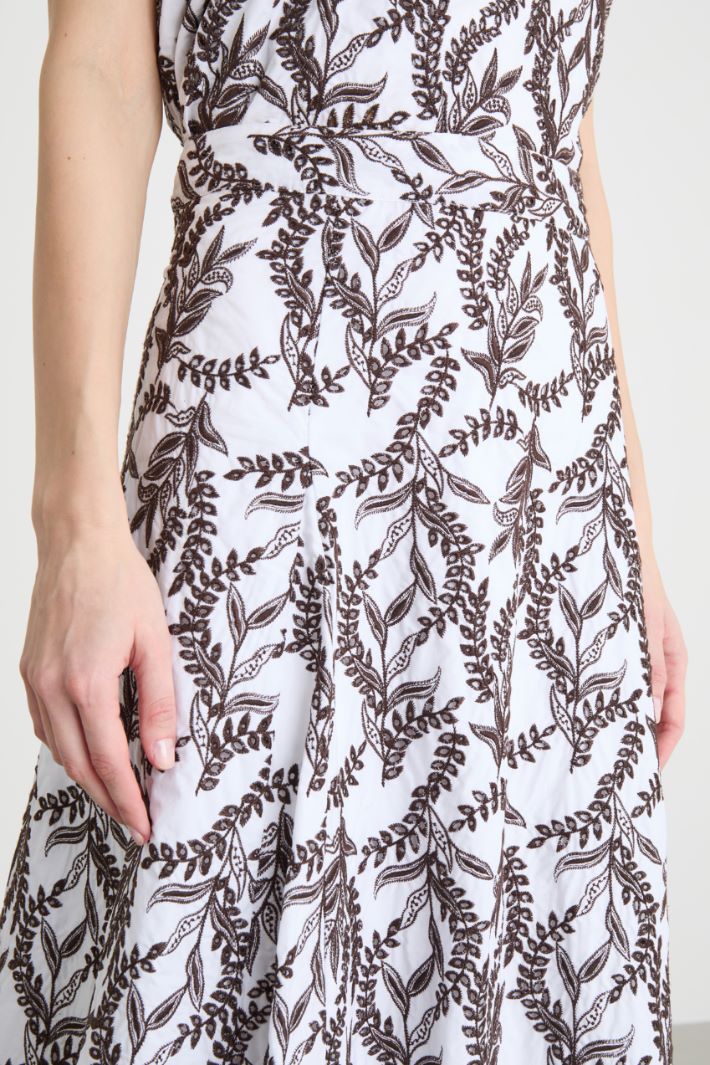 Embroidered poplin midi skirt Intrend - 3