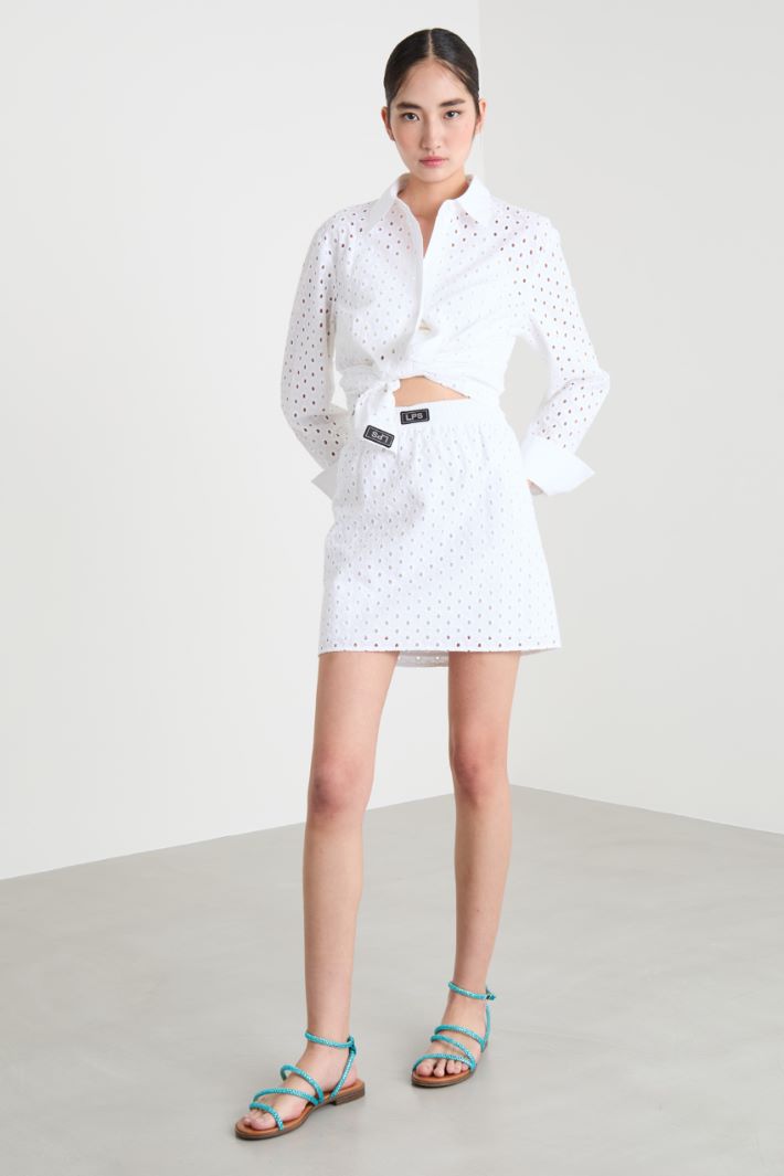 Broderie anglaise miniskirt Intrend