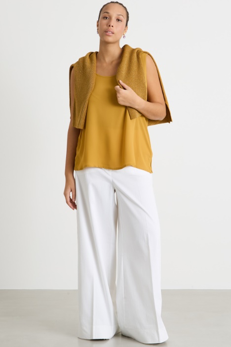 Top in fluid fabric Intrend