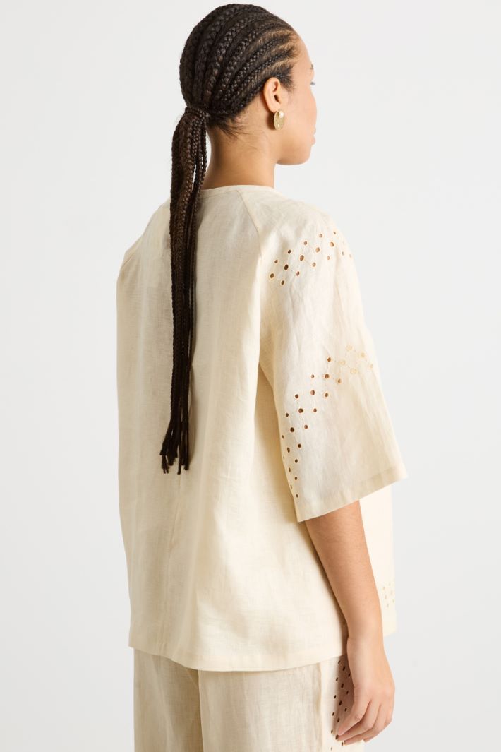 Embroidered blouse Intrend - 4