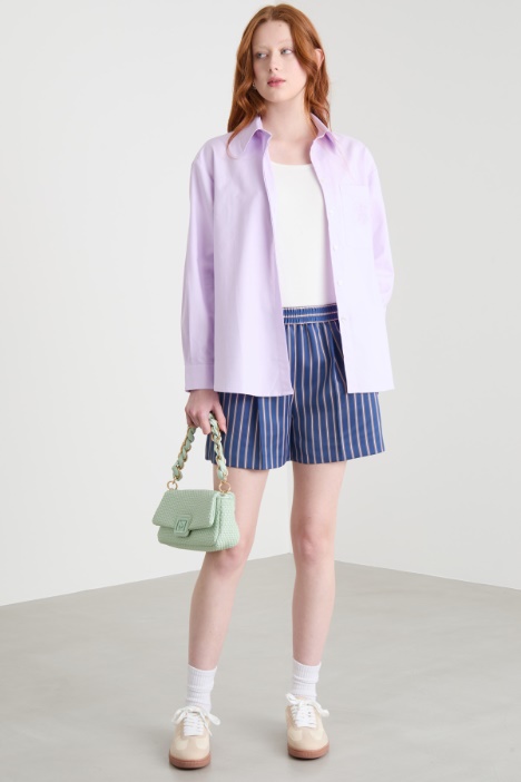 Oversized shirt with embroidered pocket Intrend