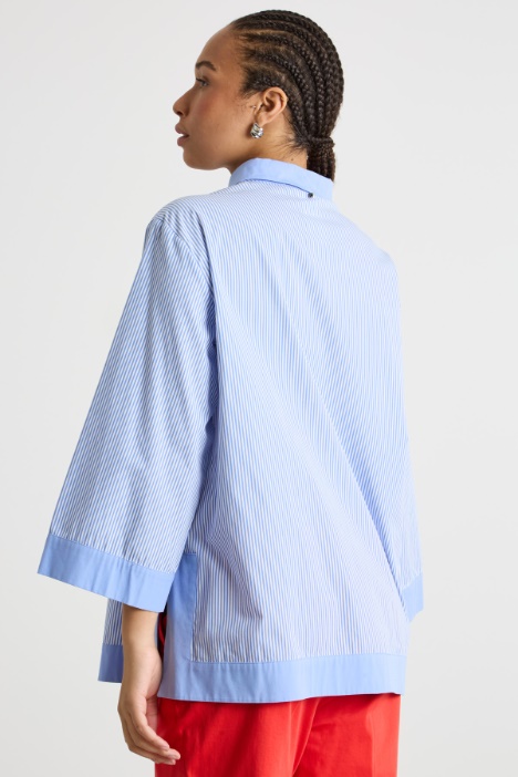 Camisa bordada de manga amplia tres cuartos