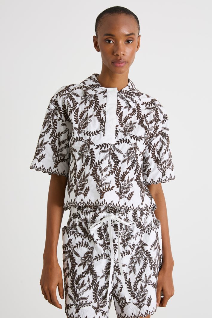 Embroidered poplin shirt Intrend - 2